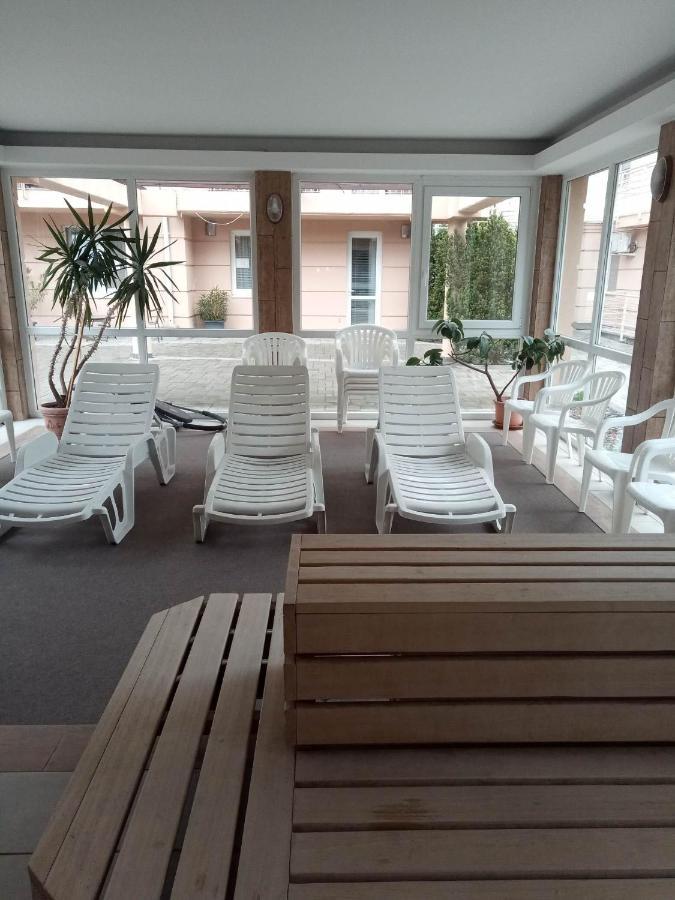 Oazis Wellness Apartman2 Hajduszoboszlo Ngoại thất bức ảnh