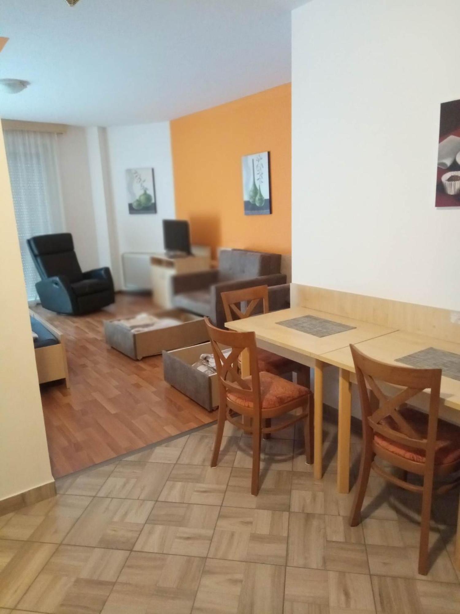 Oazis Wellness Apartman2 Hajduszoboszlo Phòng bức ảnh