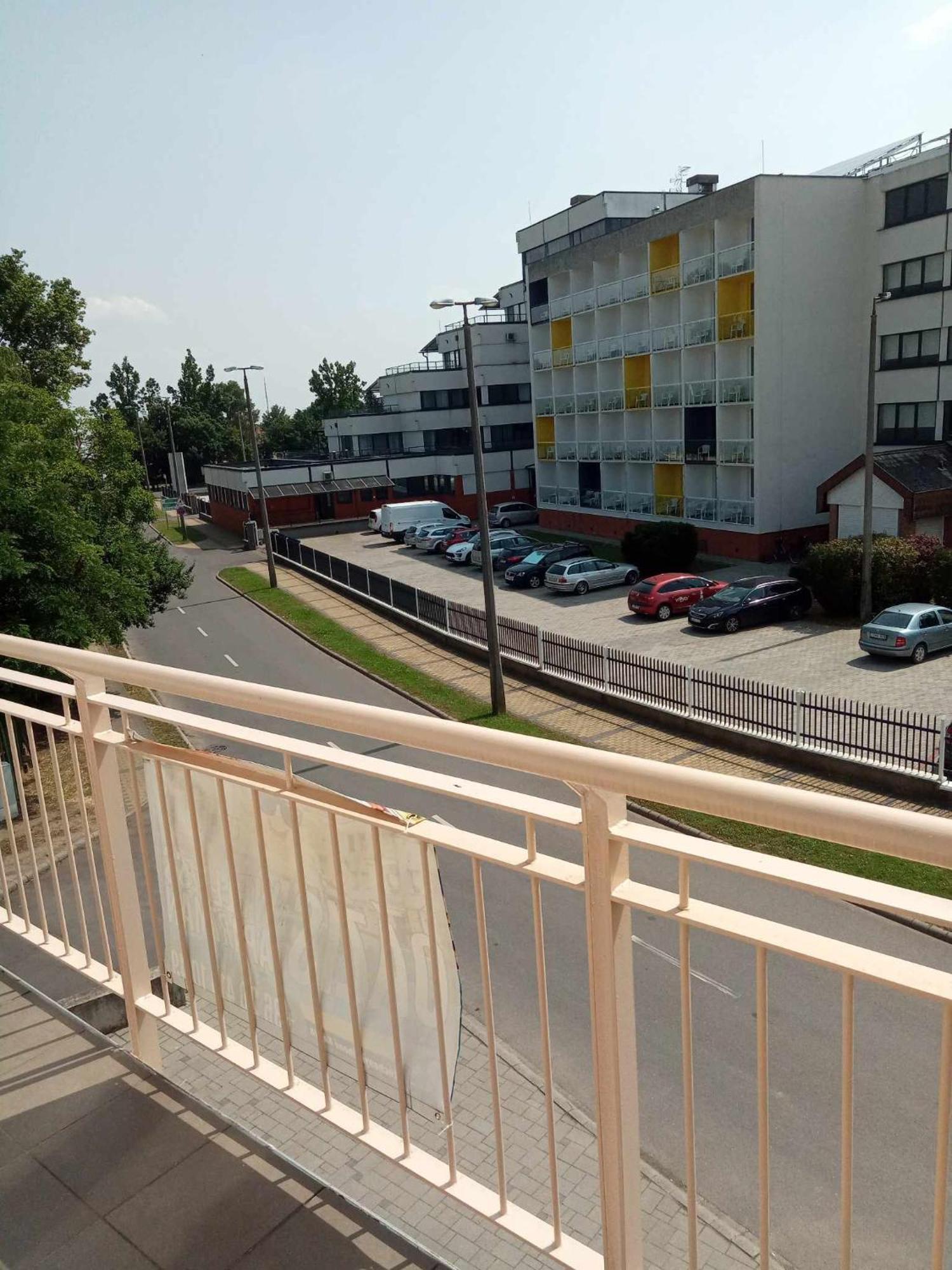 Oazis Wellness Apartman2 Hajduszoboszlo Ngoại thất bức ảnh