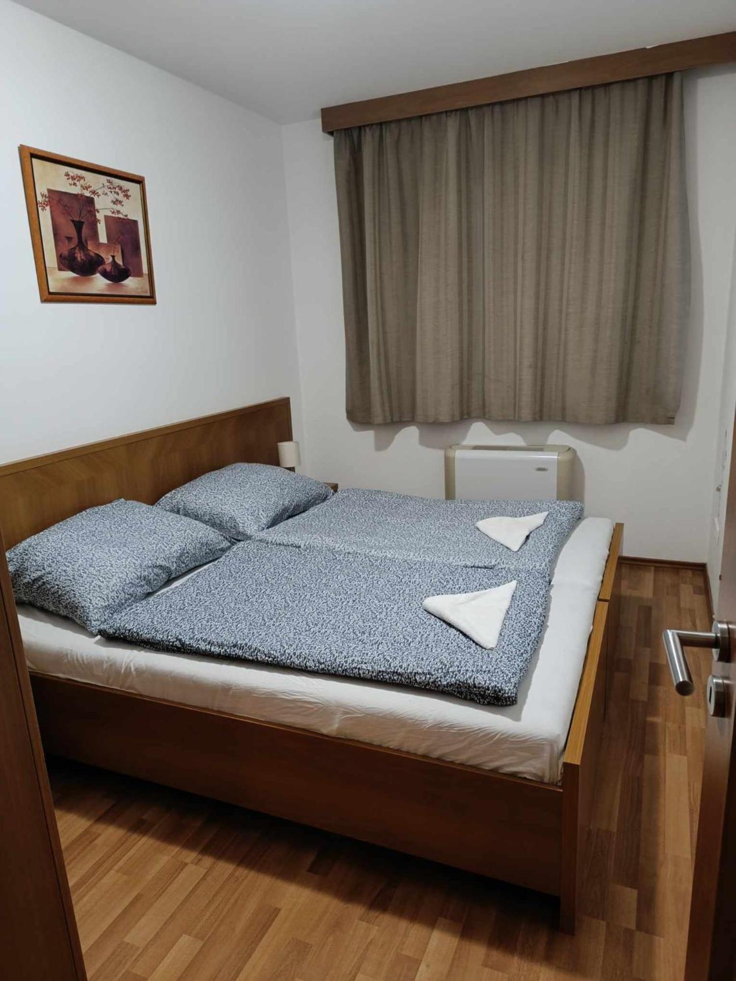 Oazis Wellness Apartman2 Hajduszoboszlo Phòng bức ảnh