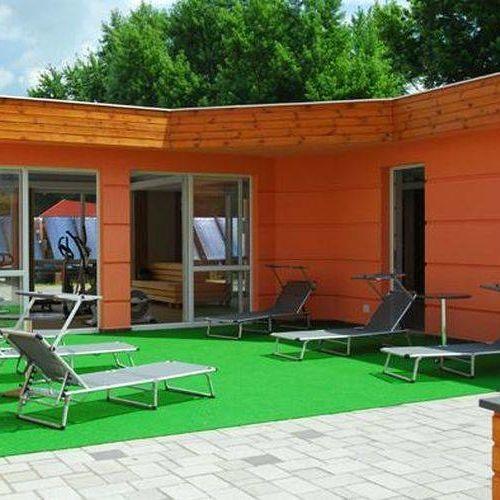 Oazis Wellness Apartman2 Hajduszoboszlo Ngoại thất bức ảnh